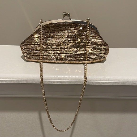 MAX Gold Sequence Purse